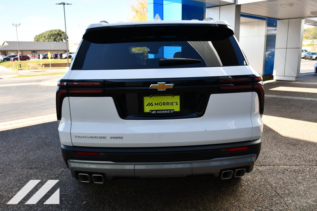 2027 Chevrolet Traverse LT - Photo 6
