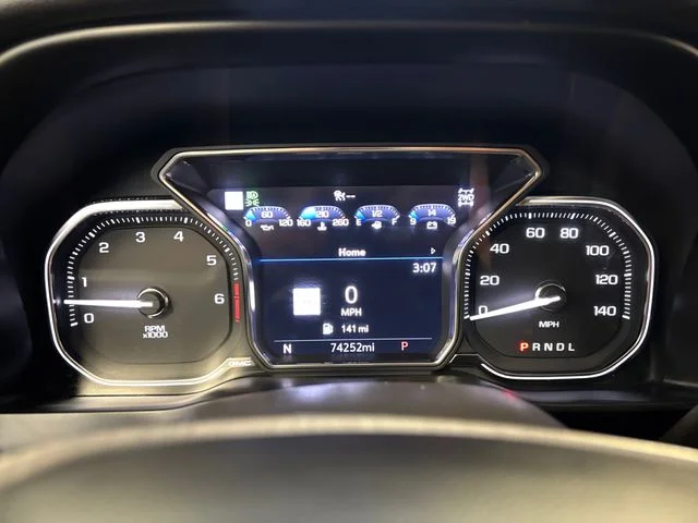 Used 2021 Blue GMC Denali image 17