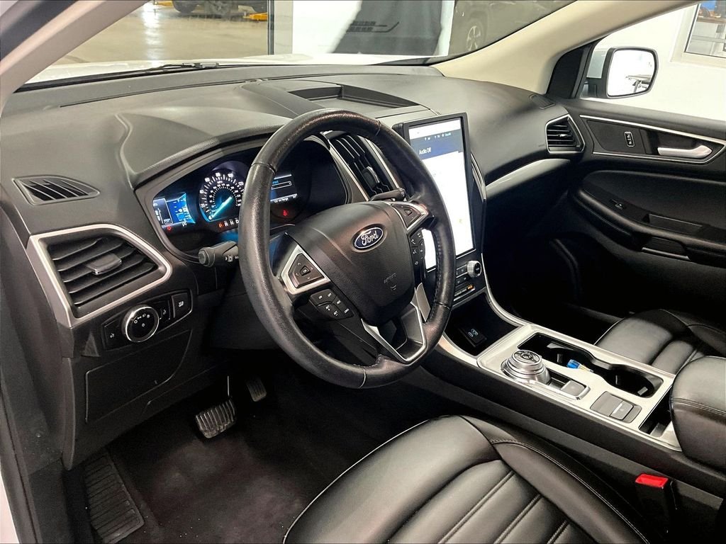 Used 2023 Oxford White Ford SEL image 8