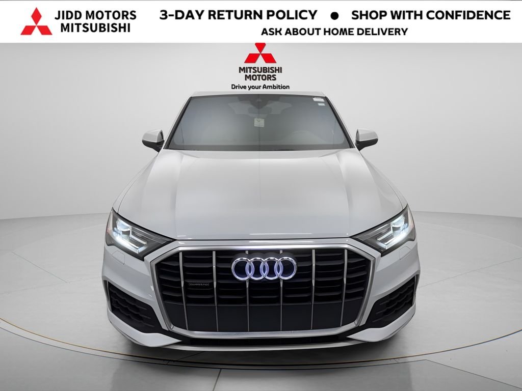 Used 2023 Glacier White Audi 45 Premium image 2