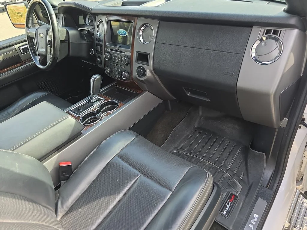 2016 Ford Expedition Platinum - Photo 30