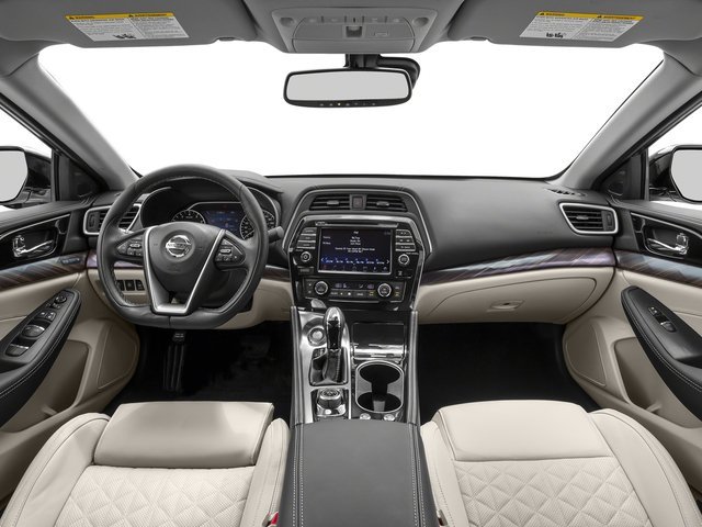 Used 2016 Pearl White Nissan 3.5 Platinum image 11