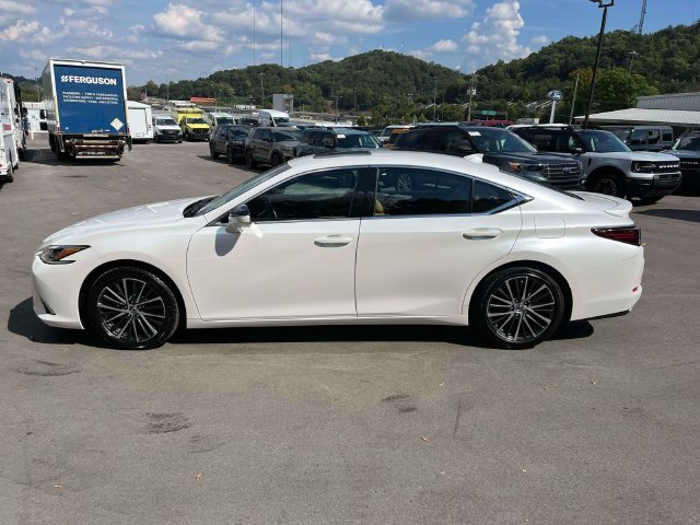 Used 2024 White Lexus 350 image 6