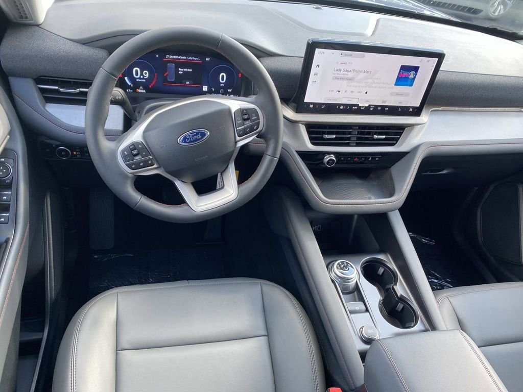 2026 Ford Explorer - Photo 11