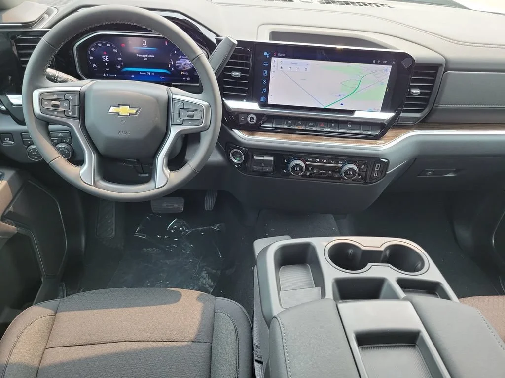 New 2026 Summit White Chevrolet LT (2FL) image 20
