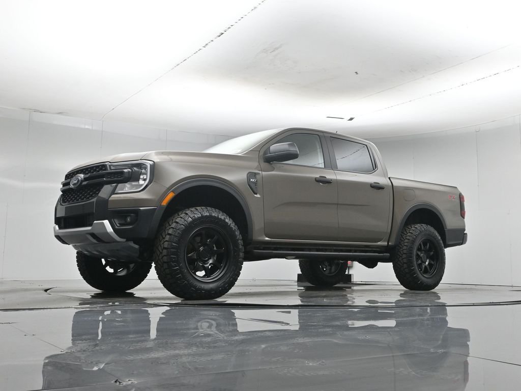 New 2026 Marsh Gray Ford XLT image 43