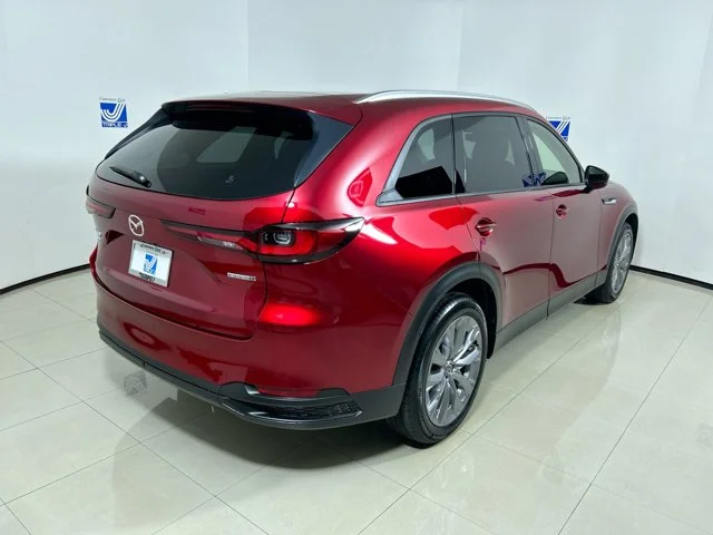 New 2026 SOULRED CRYSTAL Mazda Preferred image 5