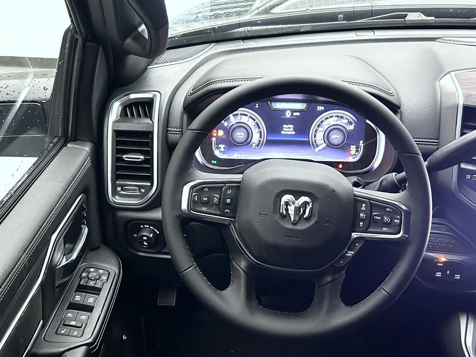New 2026 Diamond Black Crystal Pearl-Coat Exterior Paint RAM Laramie image 12