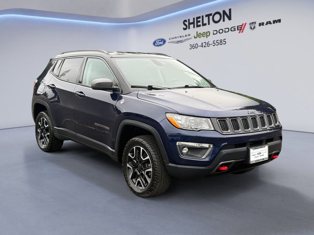 Used 2019 Blue Jeep Trailhawk image 8