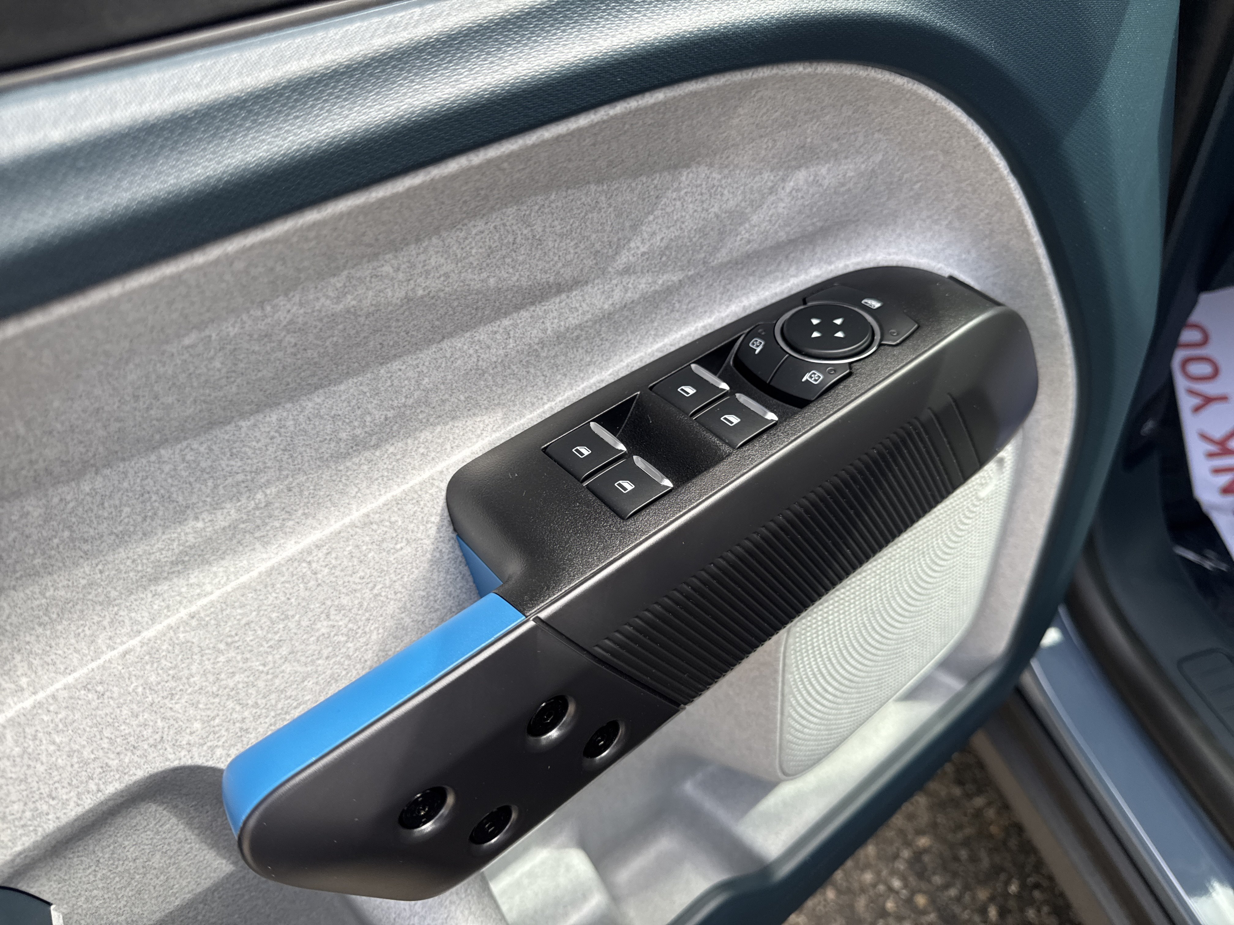 New 2026 Azure Gray Metallic Tri-Coat Ford XLT image 18