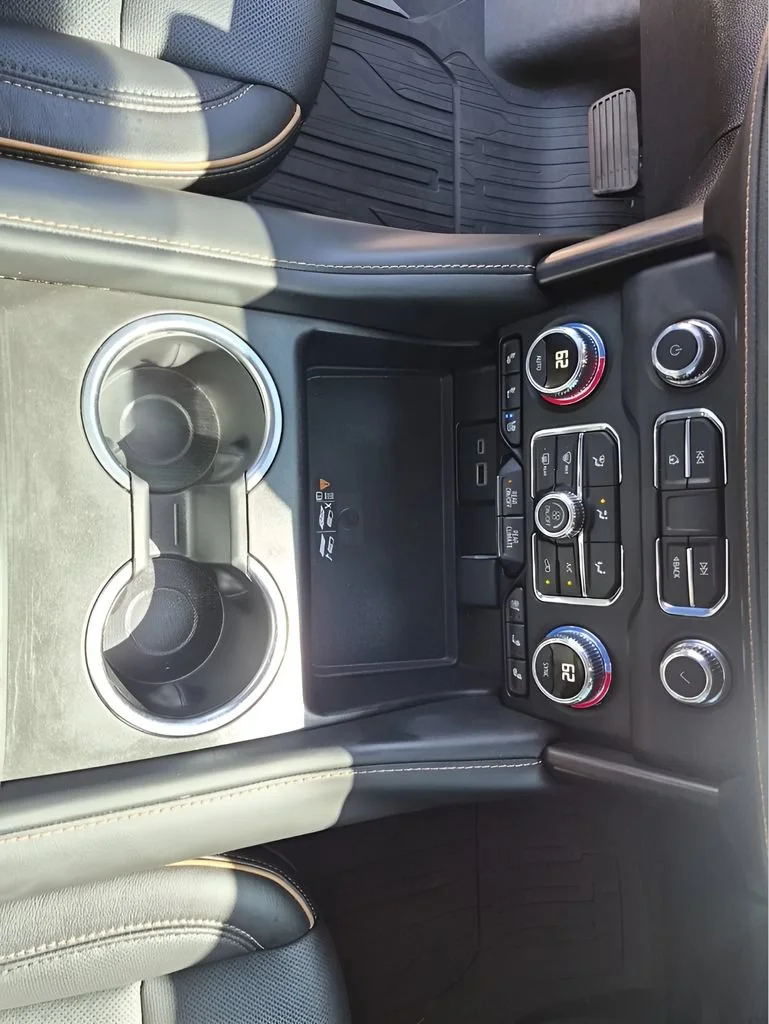2024 GMC Yukon AT4 - Photo 47