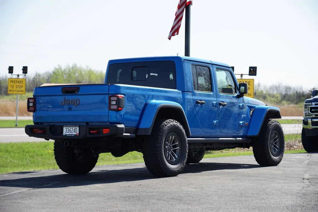Used 2024 Blue Jeep Rubicon image 3