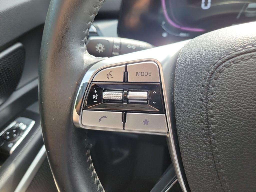 Certified Used 2024 Gray Kia S image 28