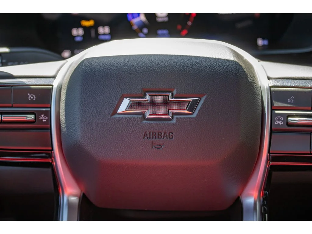 New 2026 RADIANT RED TINTCOAT Chevrolet 4WD Z71 image 31