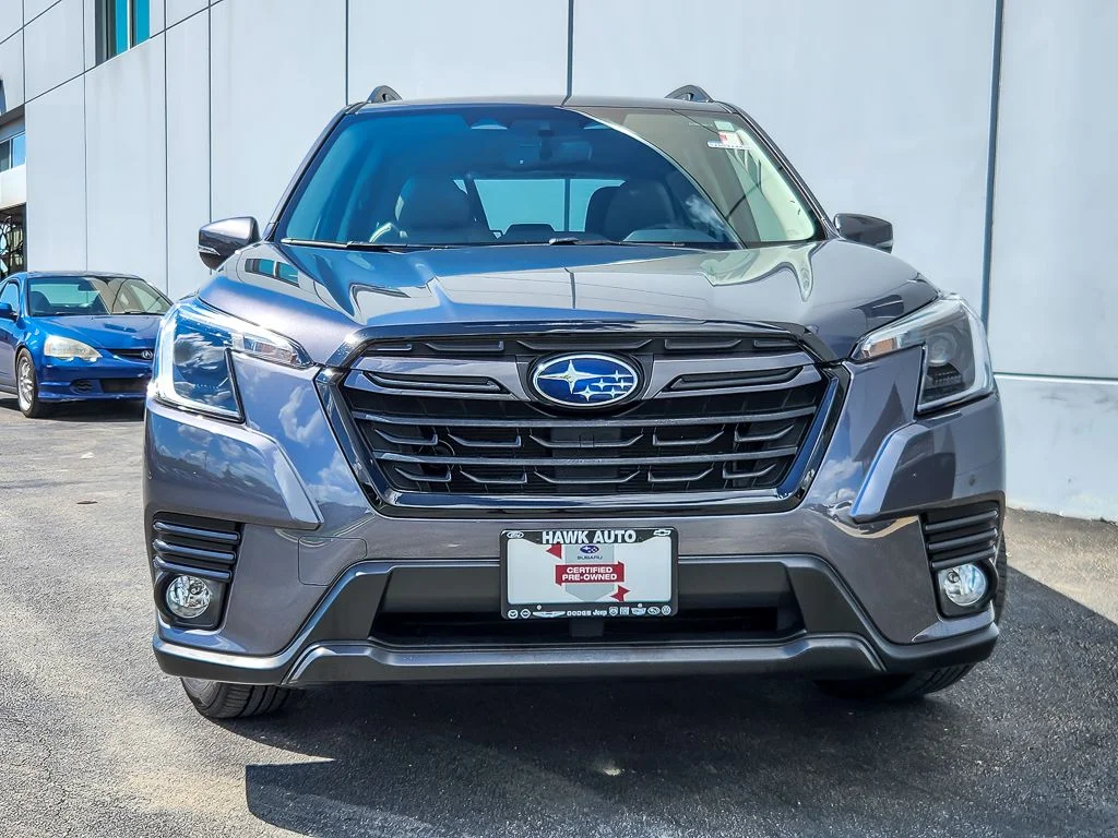 Used 2023 Gray Subaru Limited image 4