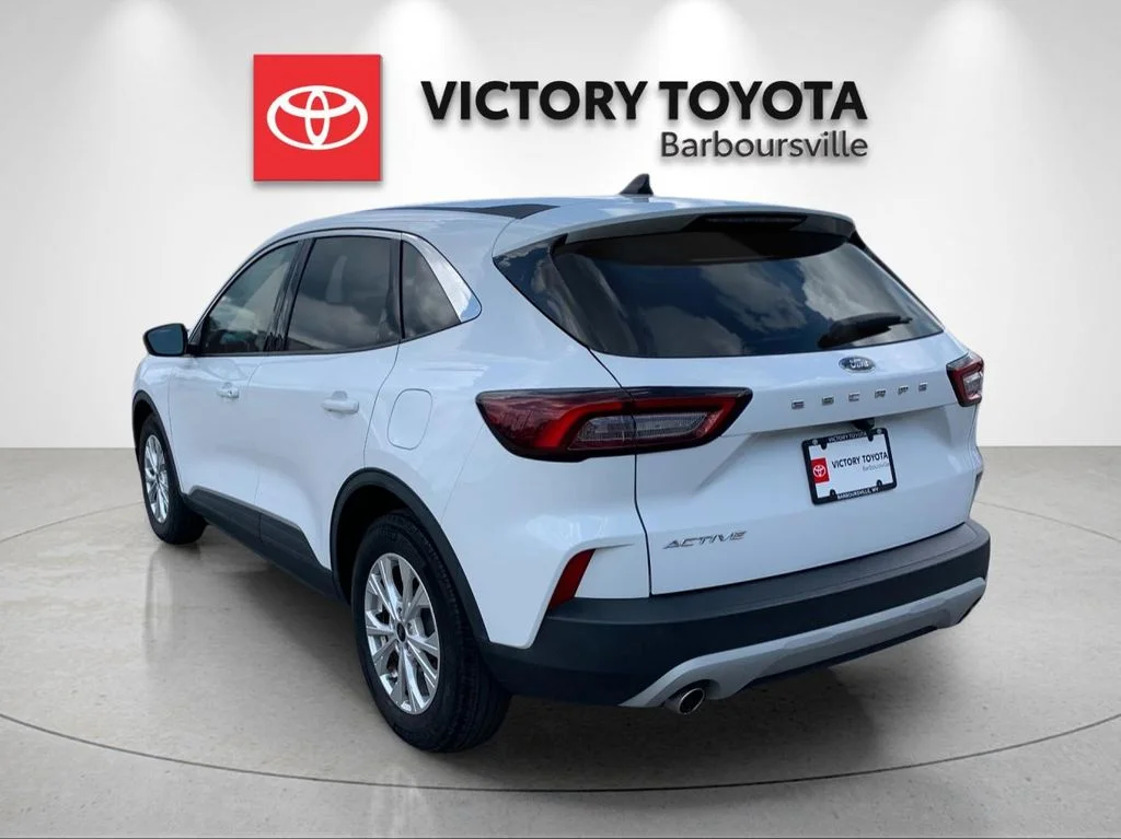 Used 2024 White Ford Active image 3