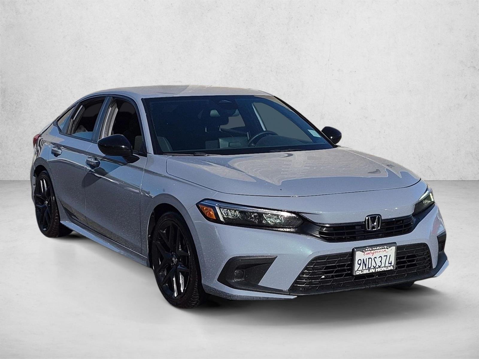 Used 2024 Gray Honda Sport image 3
