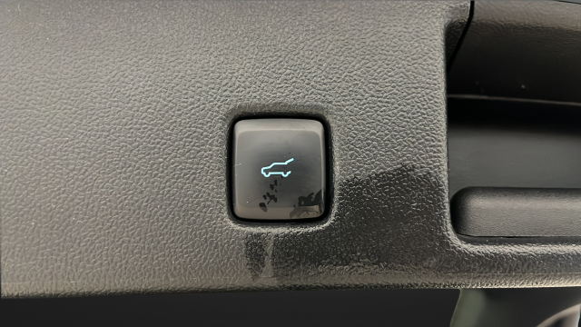 Used 2022 Carbonized Gray Metallic Ford Titanium image 29