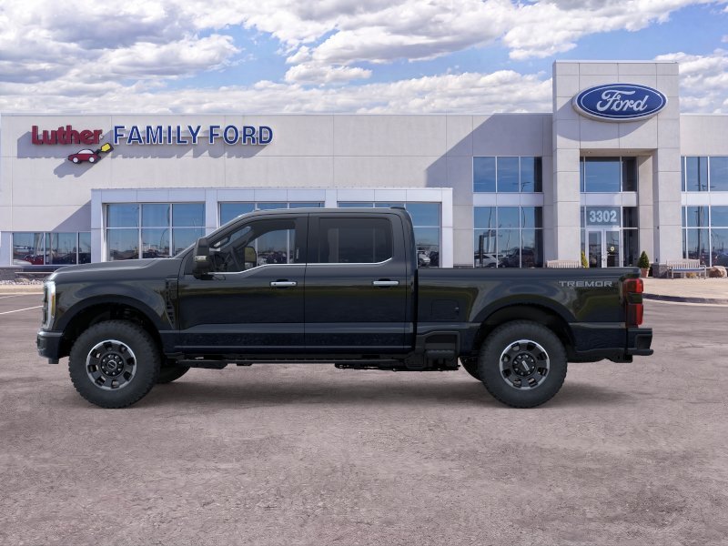 New 2026 Agate Black Metallic Ford Platinum image 29