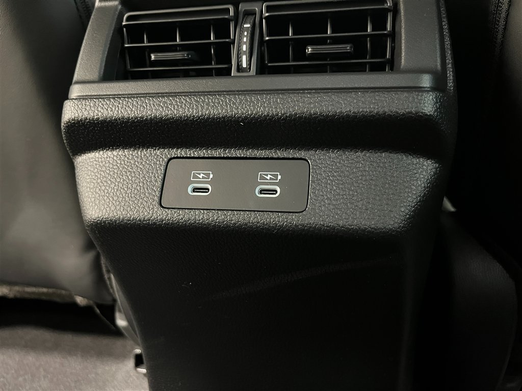 New 2026 Canyon River Blue Metallic Honda Touring Hybrid image 24