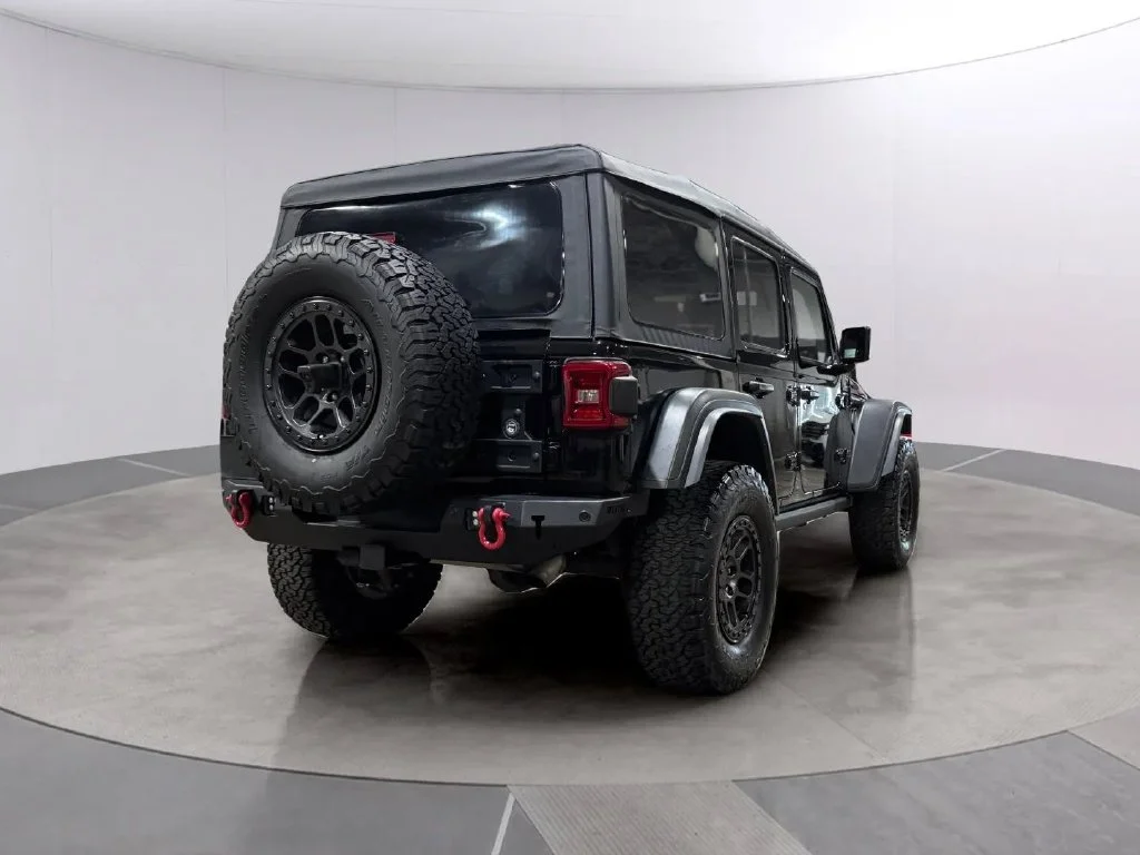 Used 2021 Black Jeep Unlimited Rubicon image 3