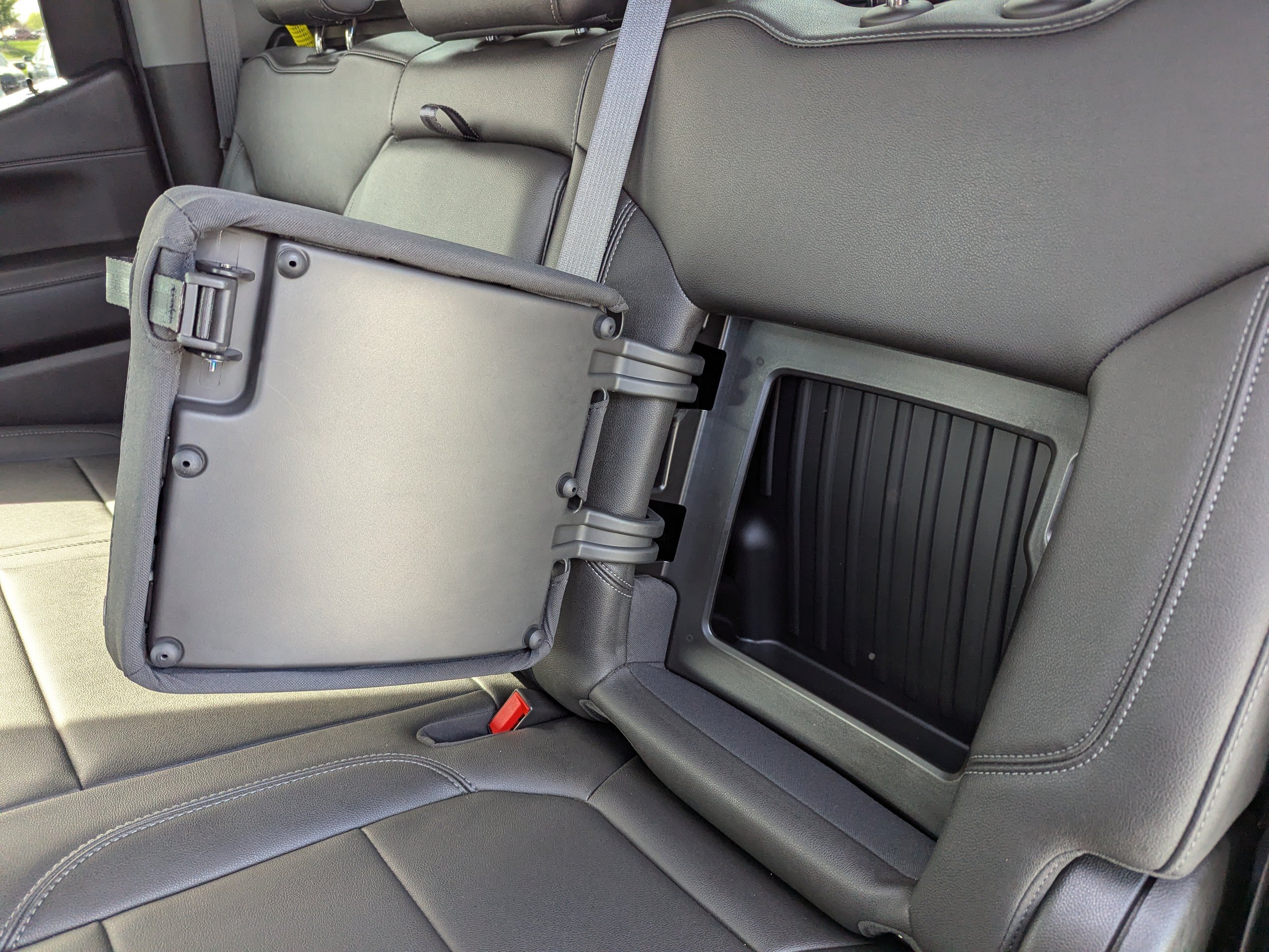 2022 Chevrolet Silverado 1500 Limited RST - Photo 34