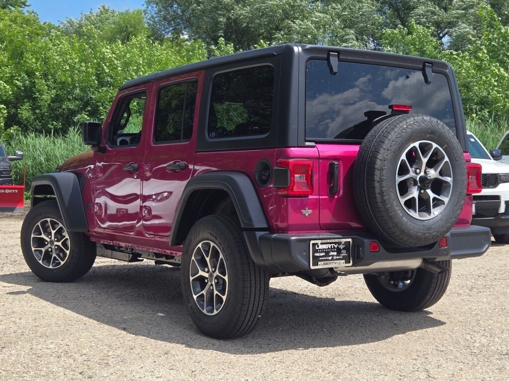 New 2026 Tuscadero Pearlcoat Jeep Sport S image 15