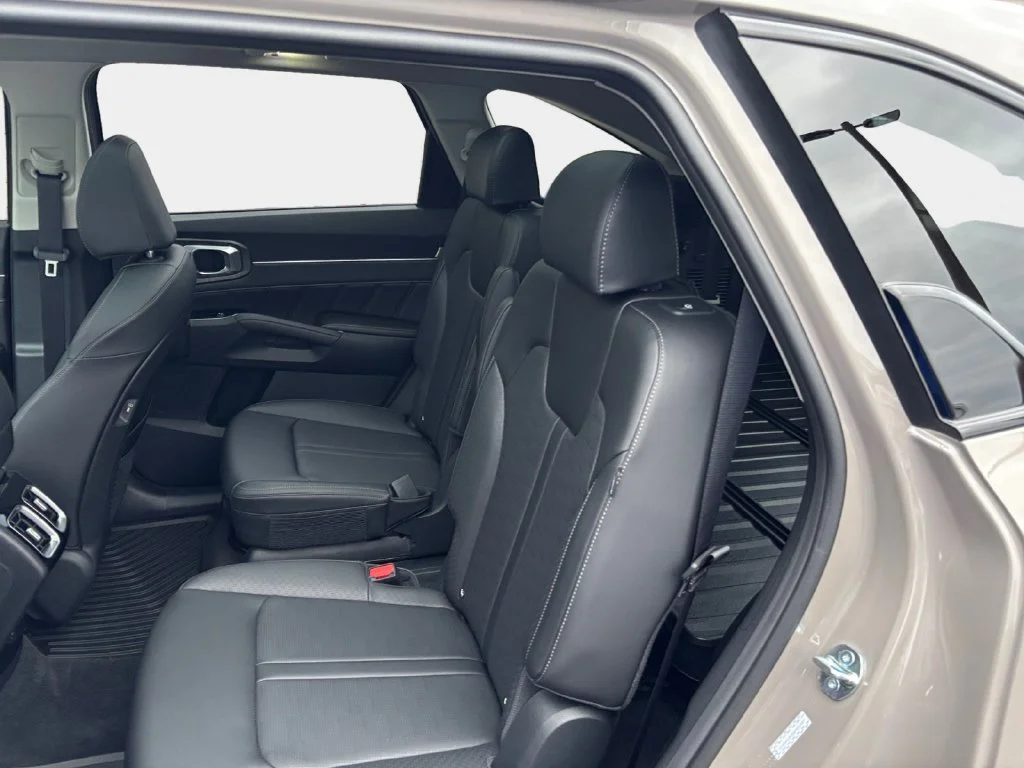 Used 2025 Brown Kia X-Line SX image 10