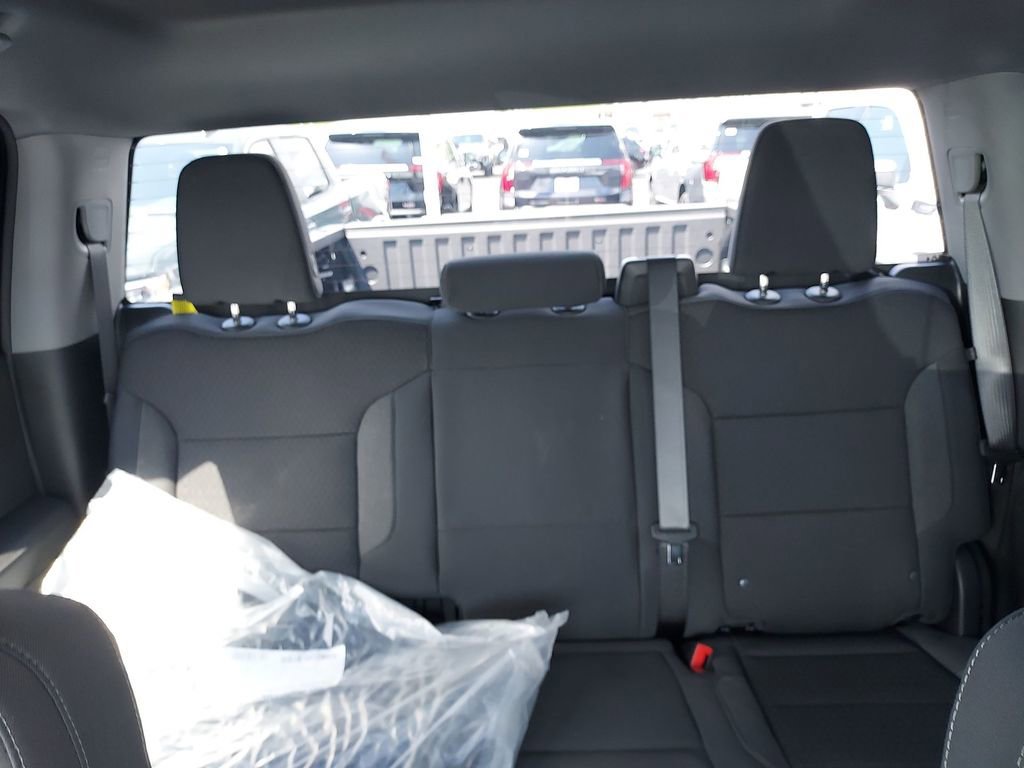 New 2026 Onyx Black GMC SLE image 13