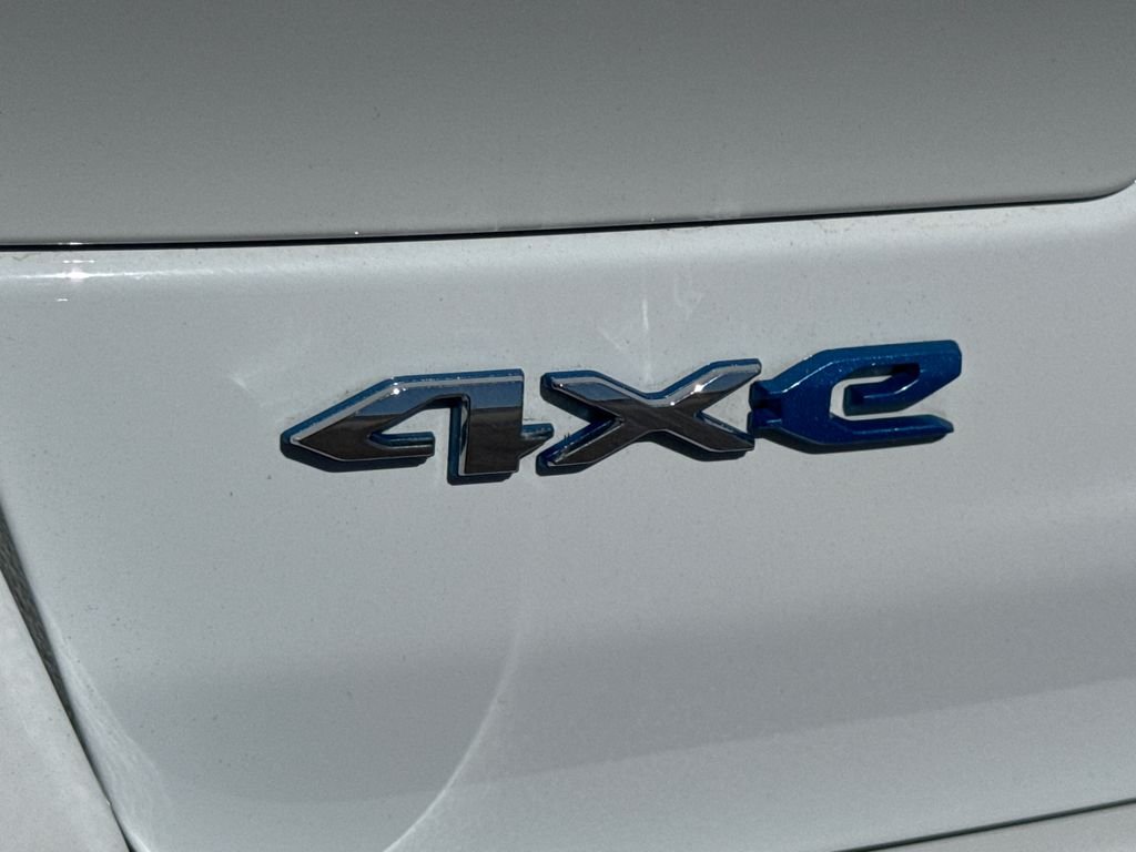 Certified Used 2022 White Jeep 4xe image 14