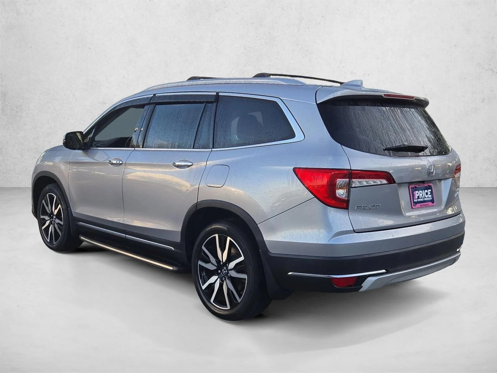 Used 2019 Gray Honda Elite image 8