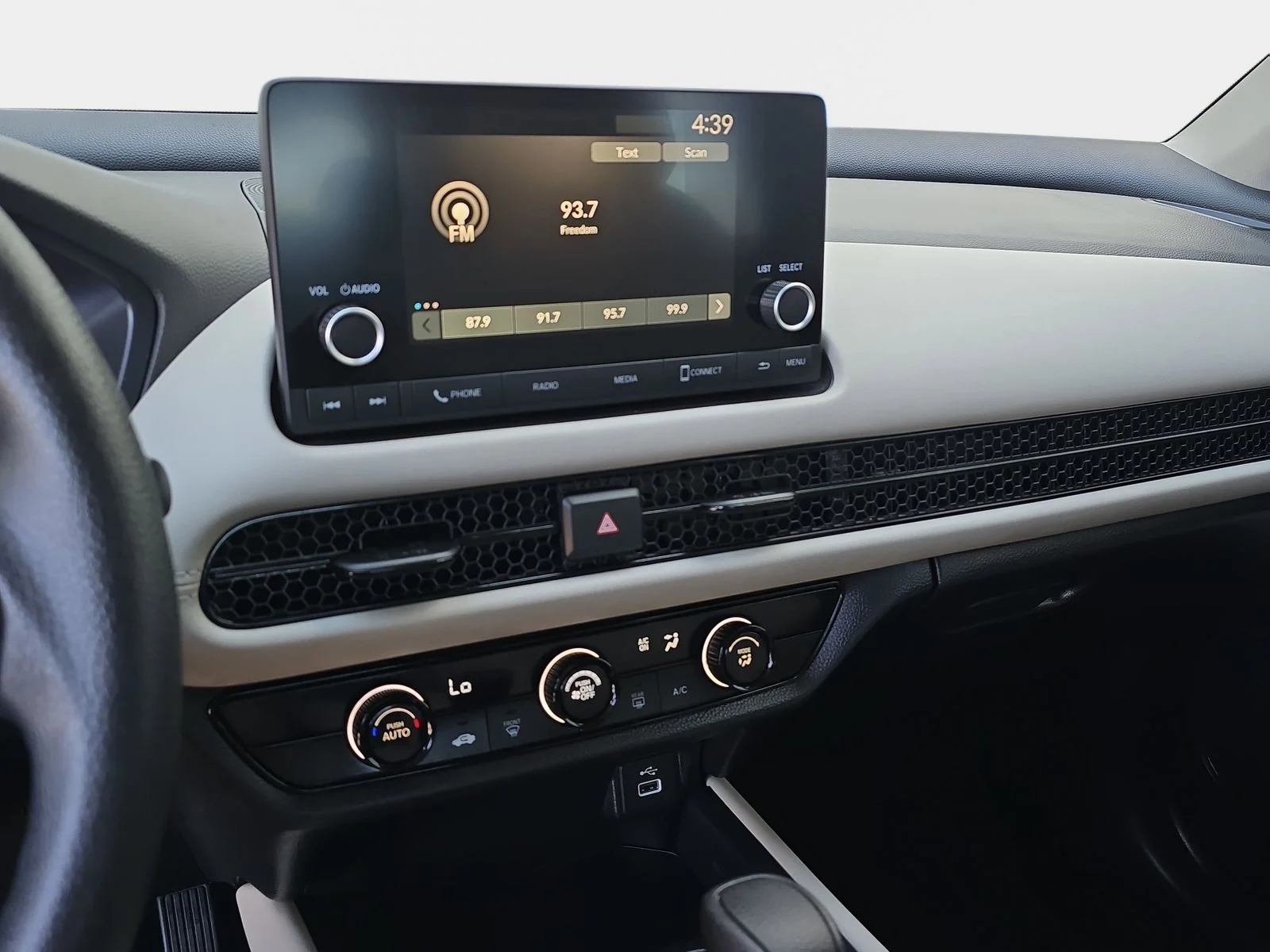 2024 Honda HR-V LX - Photo 22