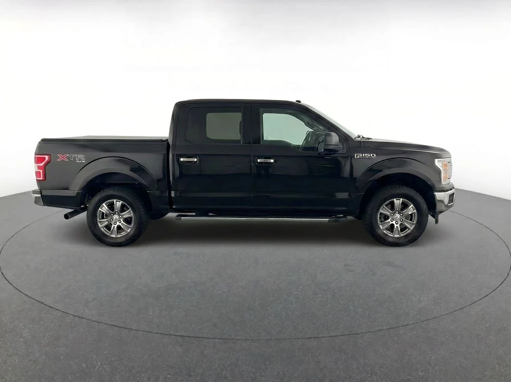 Used 2018 Black Ford XLT image 5