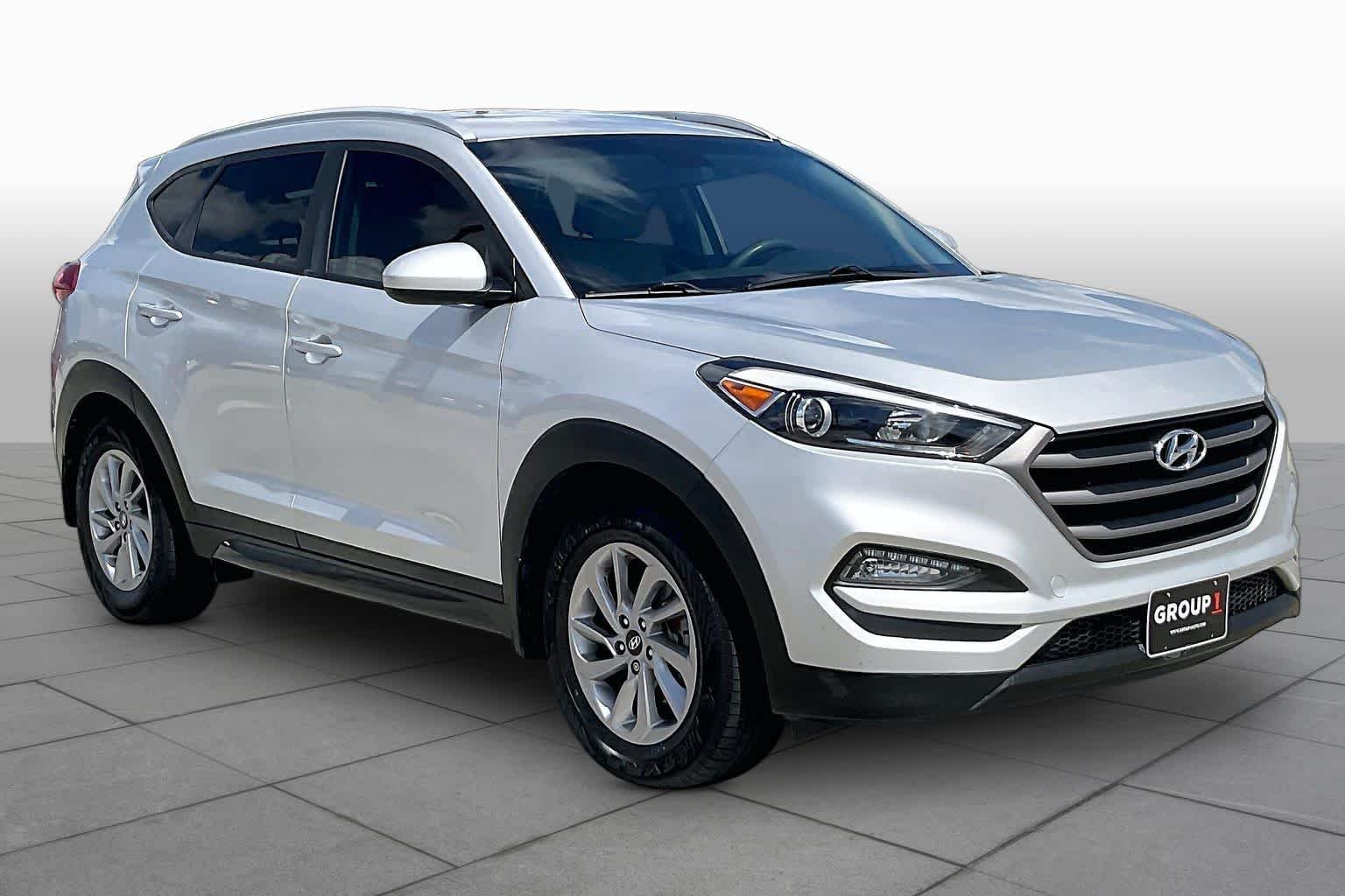 Pre-Owned 2016 Hyundai Tucson SE