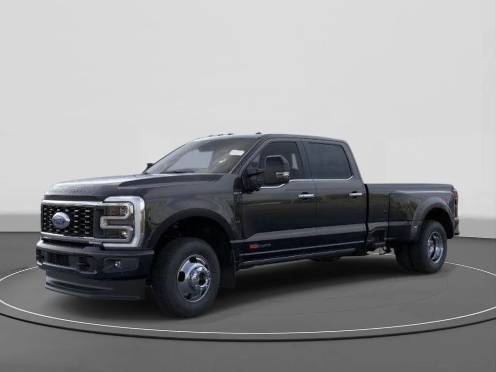 2025 Ford F-350 Platinum 4x4 Crew Cab 8' Box DRW's photo