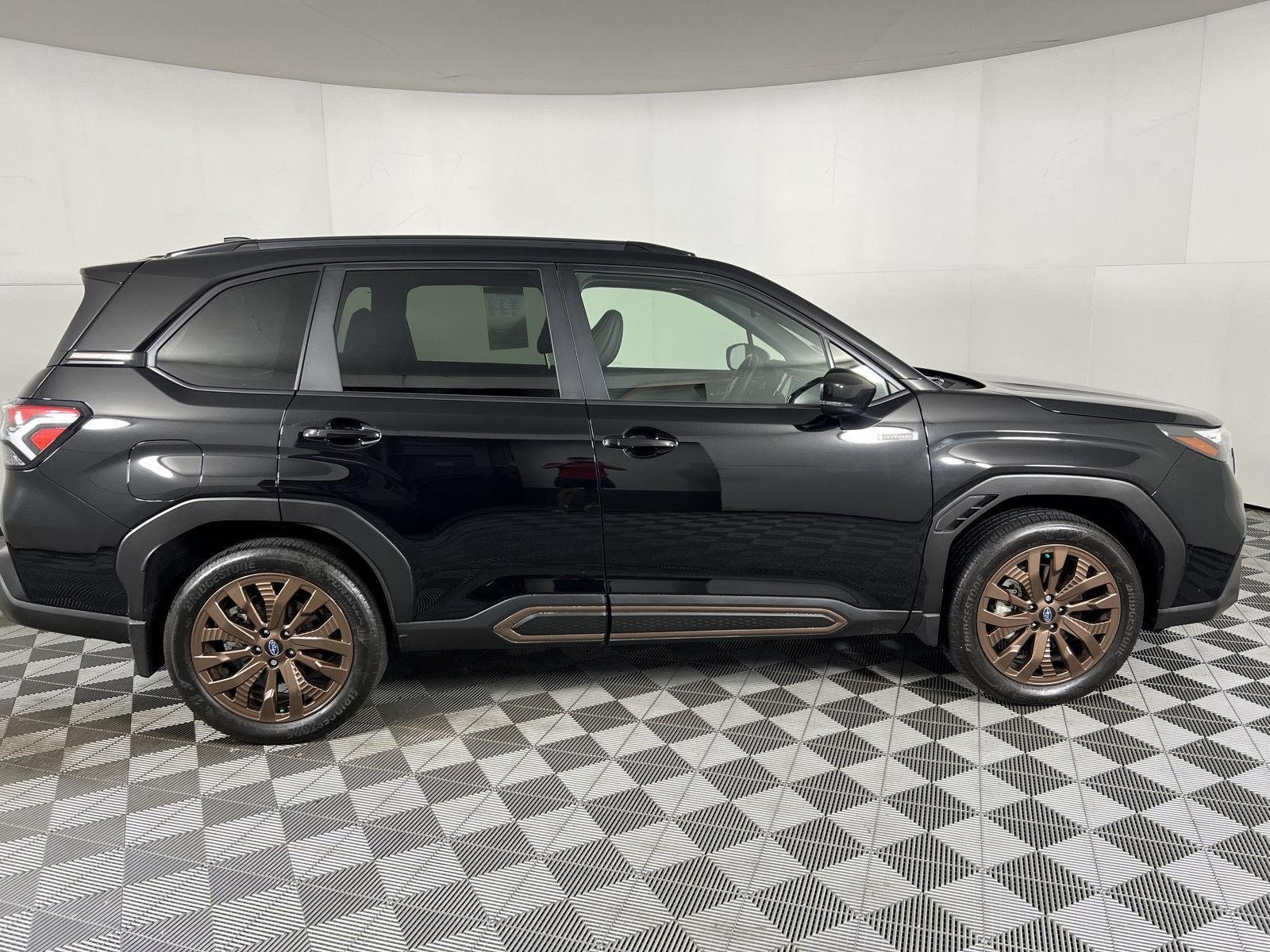 Used 2025 Crystal Black Silica Subaru Sport Hybrid image 19