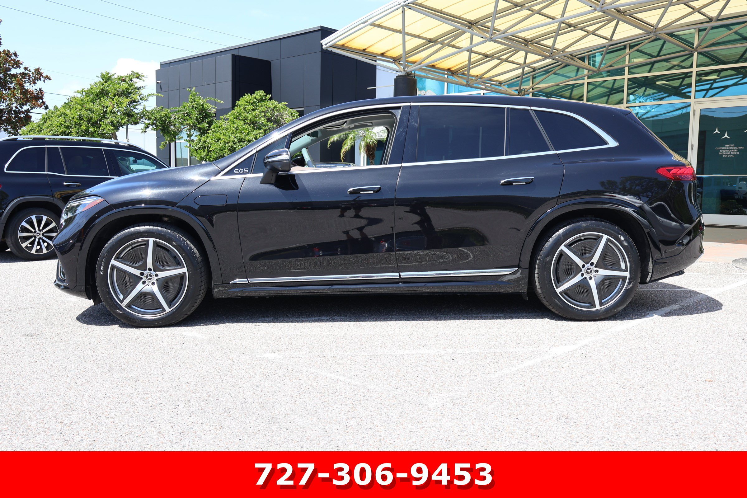 Certified Used 2023 Obsidian Black Metallic Mercedes-Benz EQS 580 image 6