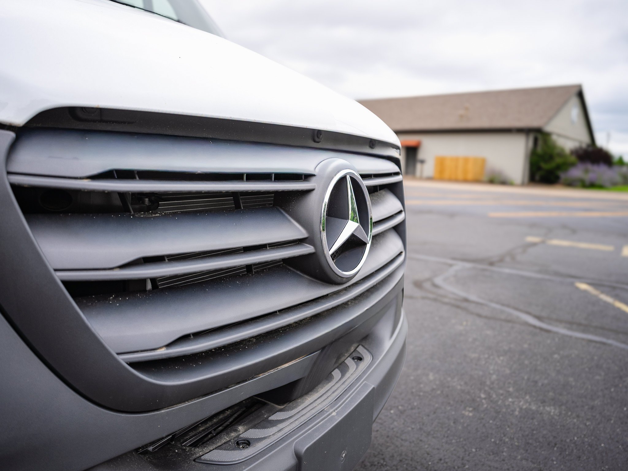 New 2026 ARCTIC WHITE Mercedes-Benz  image 4