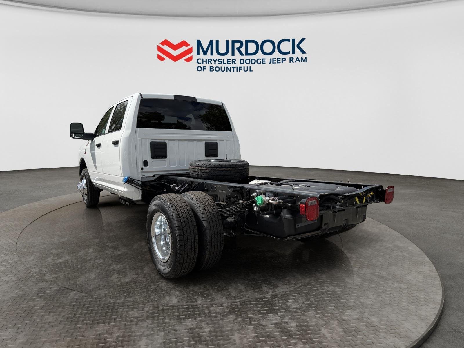 New 2026 Bright White Clearcoat RAM Tradesman image 3