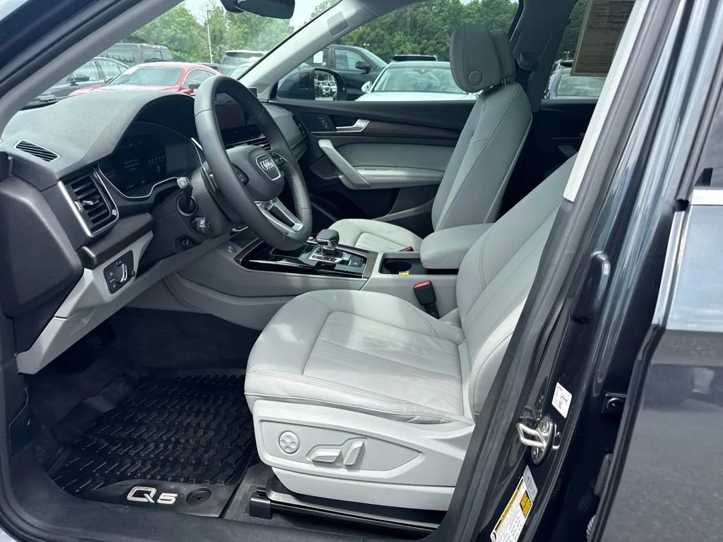 Used 2023 Gray Audi 40 Premium Plus image 3