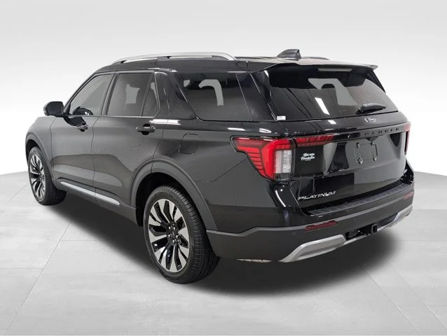 New 2026 Agate Black Metallic Ford Platinum™ image 54