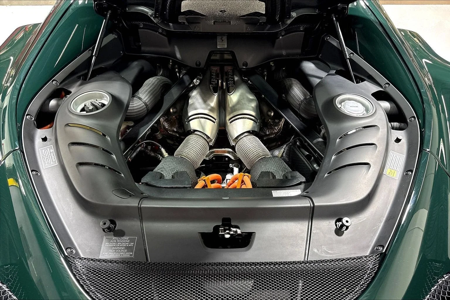 Used 2024 Verde British Ferrari Base image 24