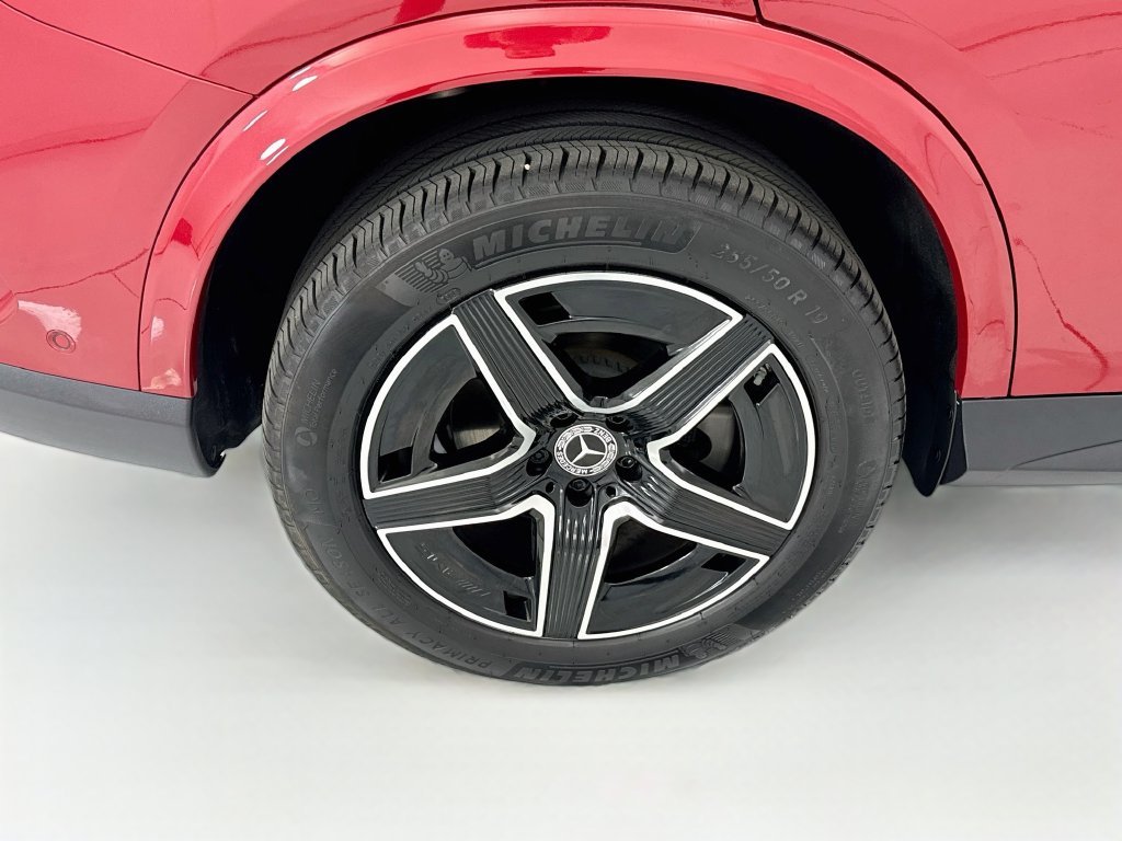 Certified Used 2026 Patagonia Red Metallic Mercedes-Benz GLC 300 image 31
