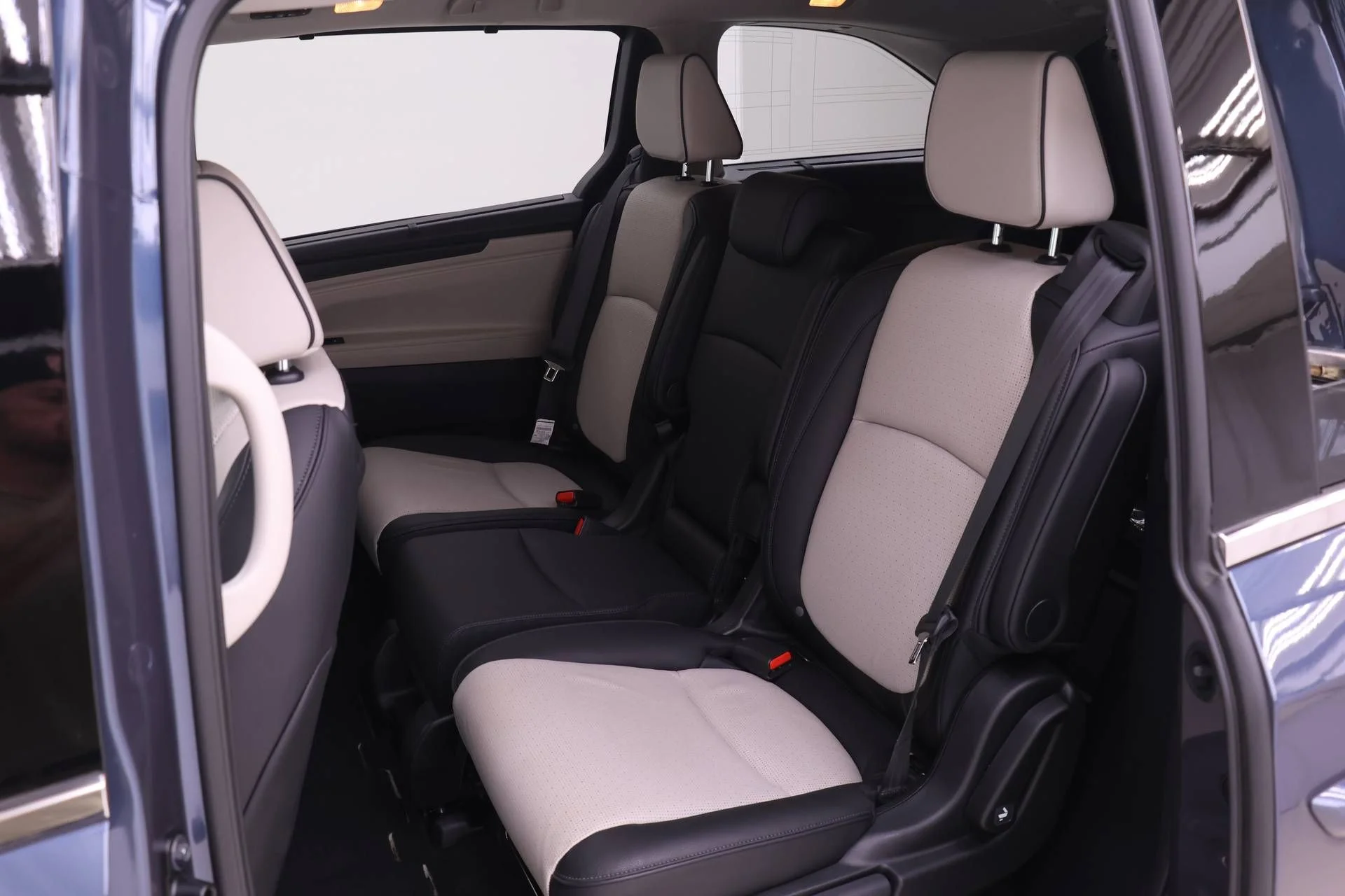 2026 Honda Odyssey Elite - Photo 10