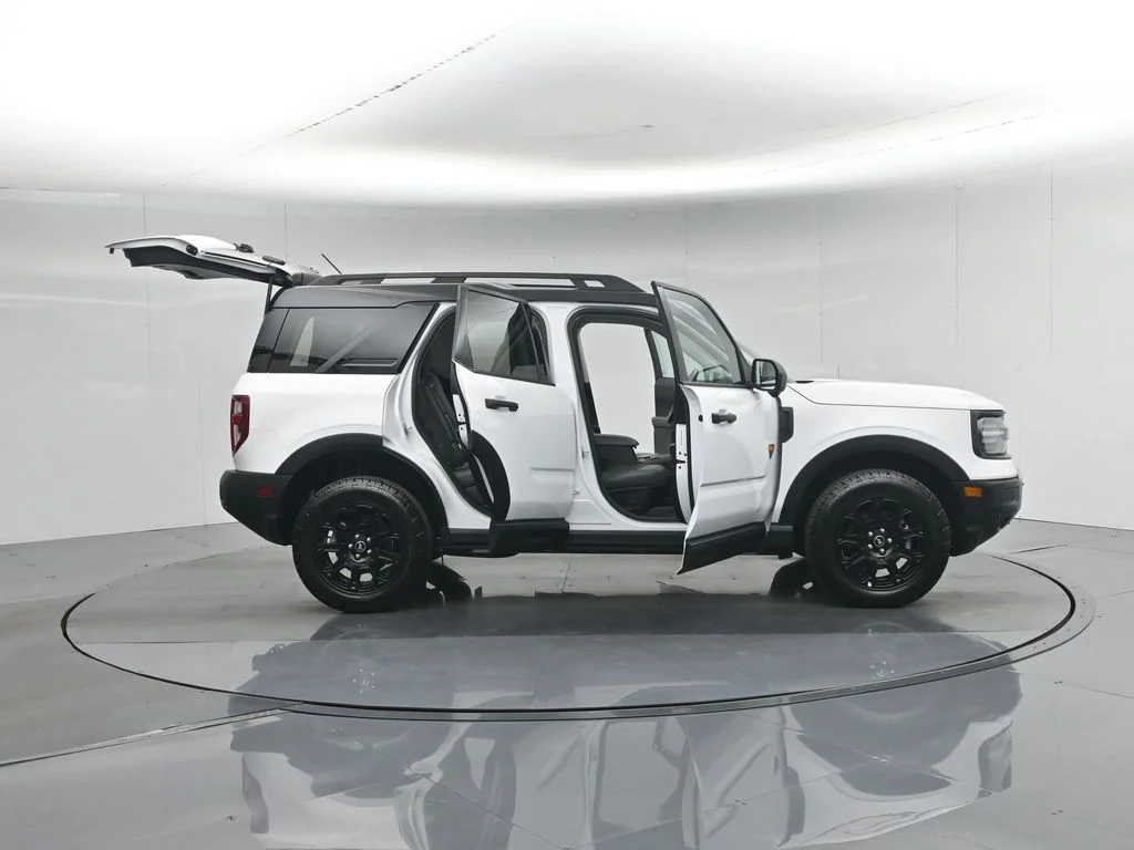 Certified Used 2025 White Ford Badlands image 5
