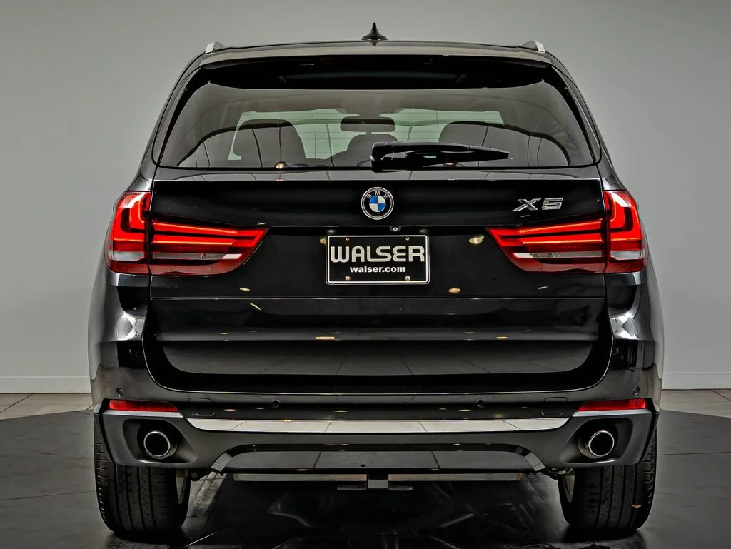 Used 2015 Black Sapphire Metallic BMW xDrive35i image 6