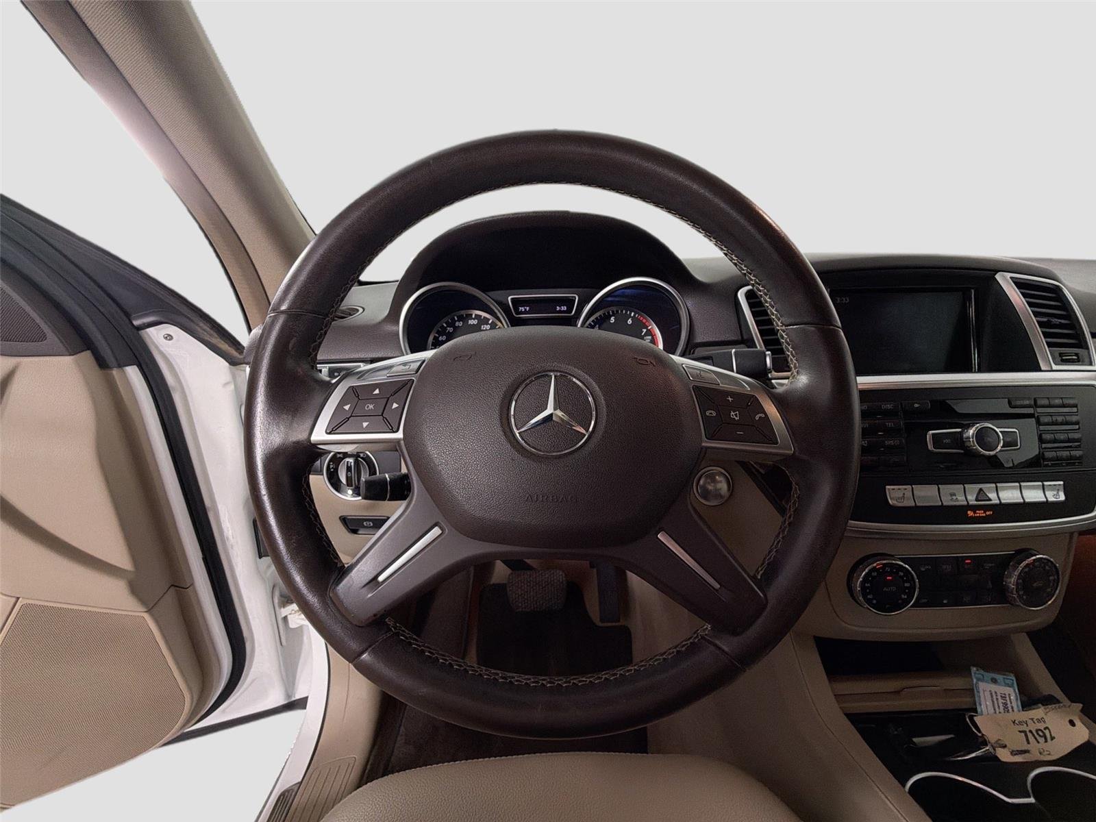 Used 2014 Polar White Mercedes-Benz ML 350 image 12