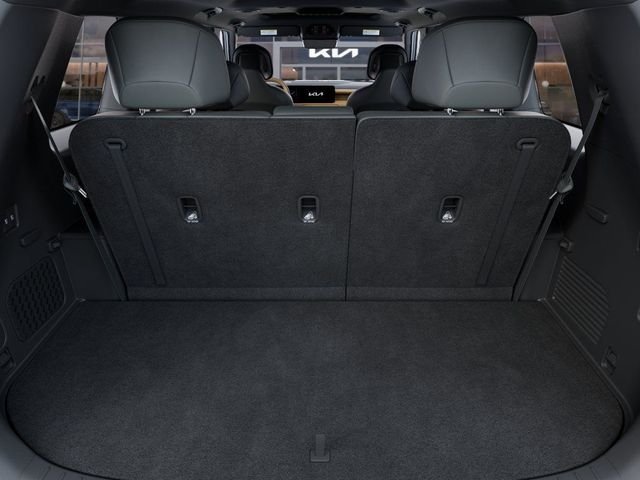 New 2027 White Kia X-Line SX image 19
