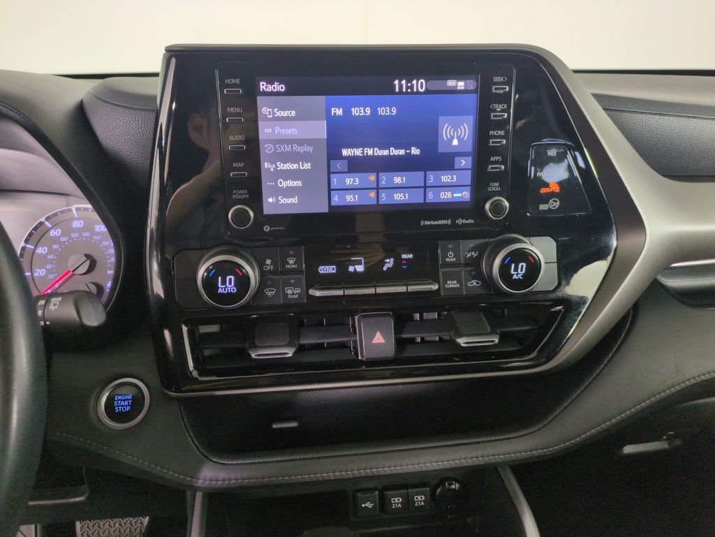 Used 2020 Blueprint Toyota LE image 20