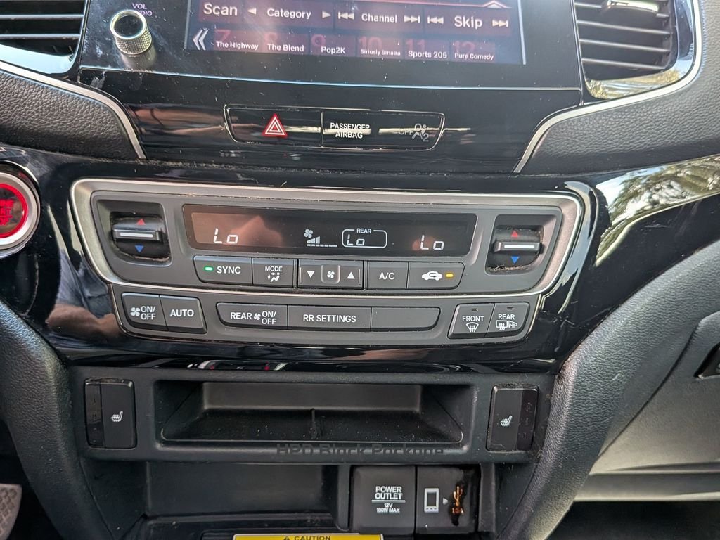 Used 2023  Honda Black Edition image 22